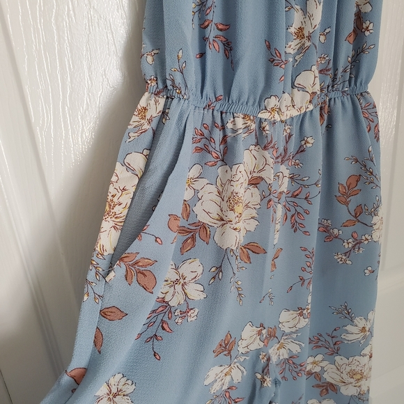 NWT Love Ady Blue Floral Off Shoulder Jumpsuit - Picture 5 of 6